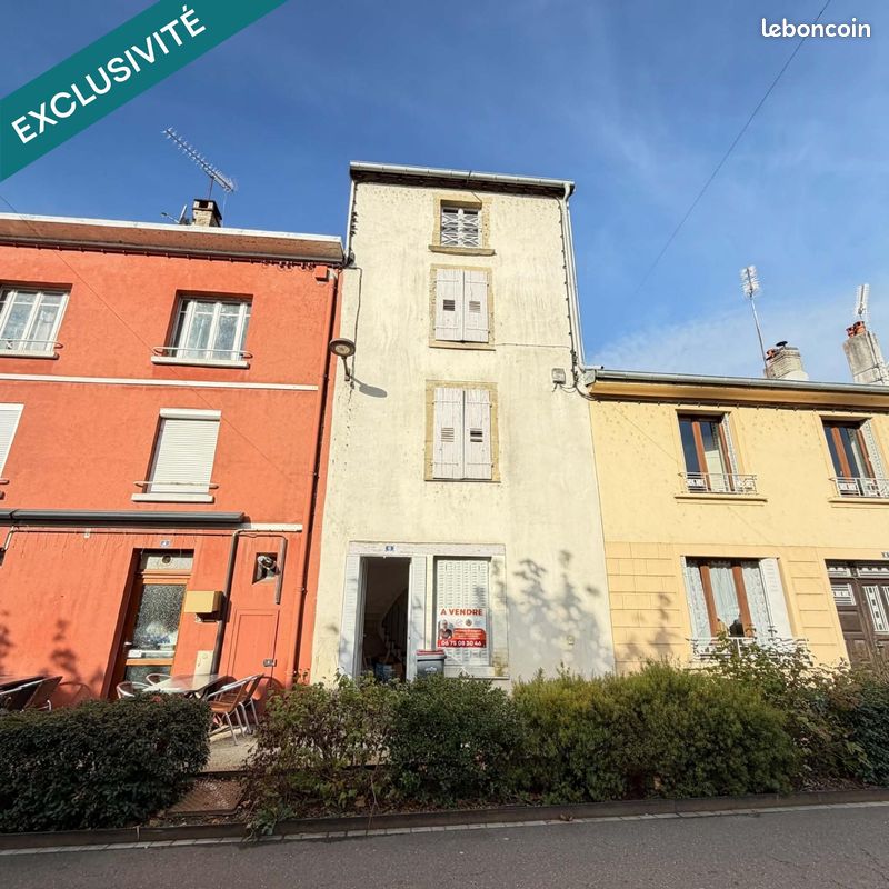 Maison 5 pièces 107 m² · à Jussey · 107 m² · 70 000 €
