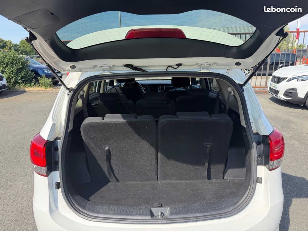 Kia carens 3 1.7 crdi 115ch isg active 7pl (image 10)
