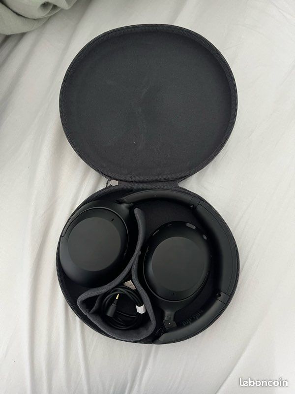 Casque Sony sans fil réducteur de bruit WH-XB910N (image 2)