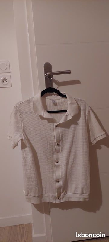 Chemise / Polo blanc Zara homme – Taille S (image 1)