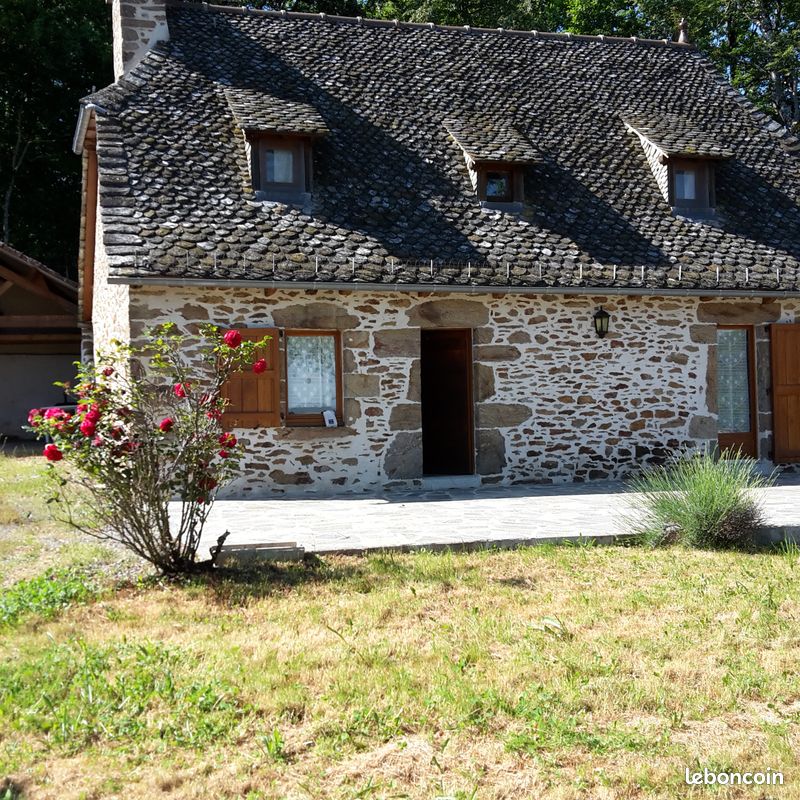 Location vacances au calme Cantal (image 1)