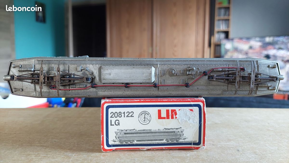 Elektrische locomotief: SNCF CC 40101 - Elektrische Treinen in de HEMA