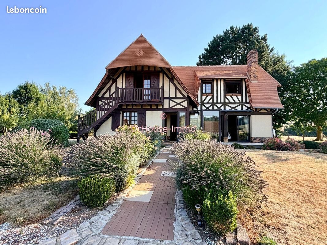 Maison 6 pièces 127 m² · à Saint-Vaast-d'Équiqueville · 127 m² · 290 000 €