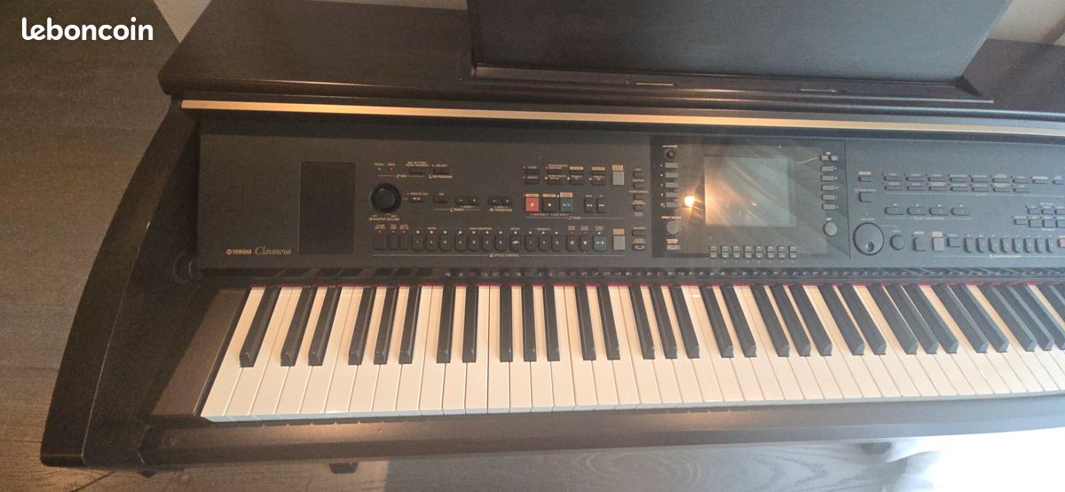 Piano yamaha clavinova cvp-305 (image 2)