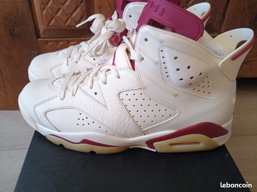 Nike air Jordan 6 Maroon (image 2)