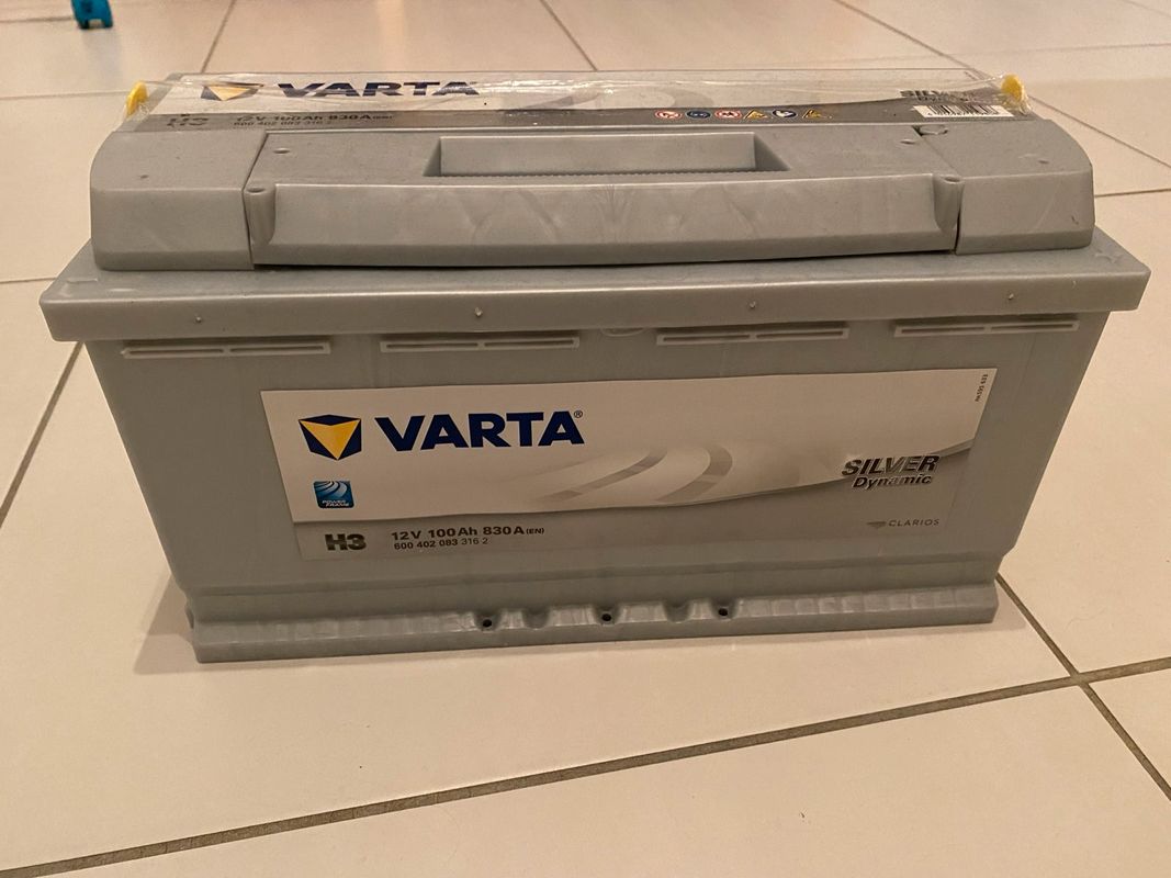 Batterie VARTA 100Ah - réf 6004020833162 - Équipement auto