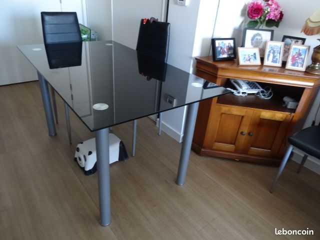 TABLE de SALLE a MANGER en VERRE (image 2)