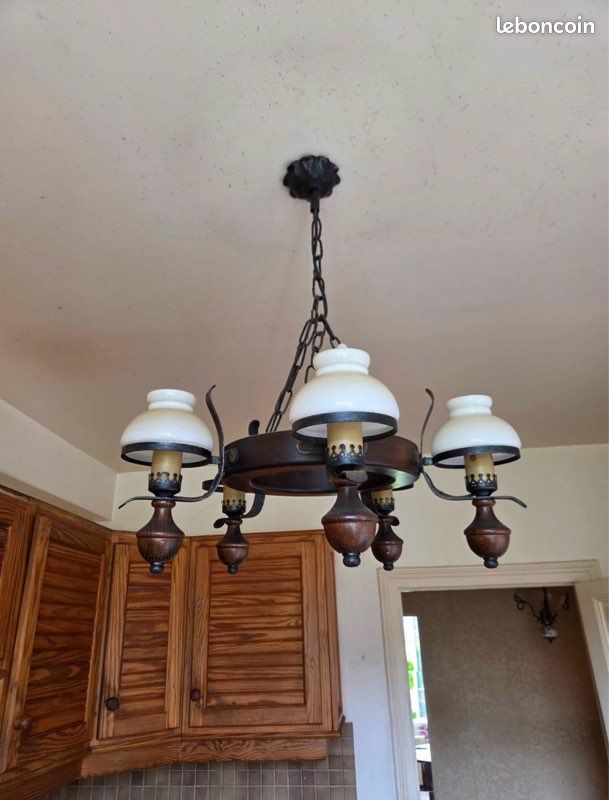 lustre rustique bois plus fonte de fer model six bras de lumière . XX siècle . | eBay