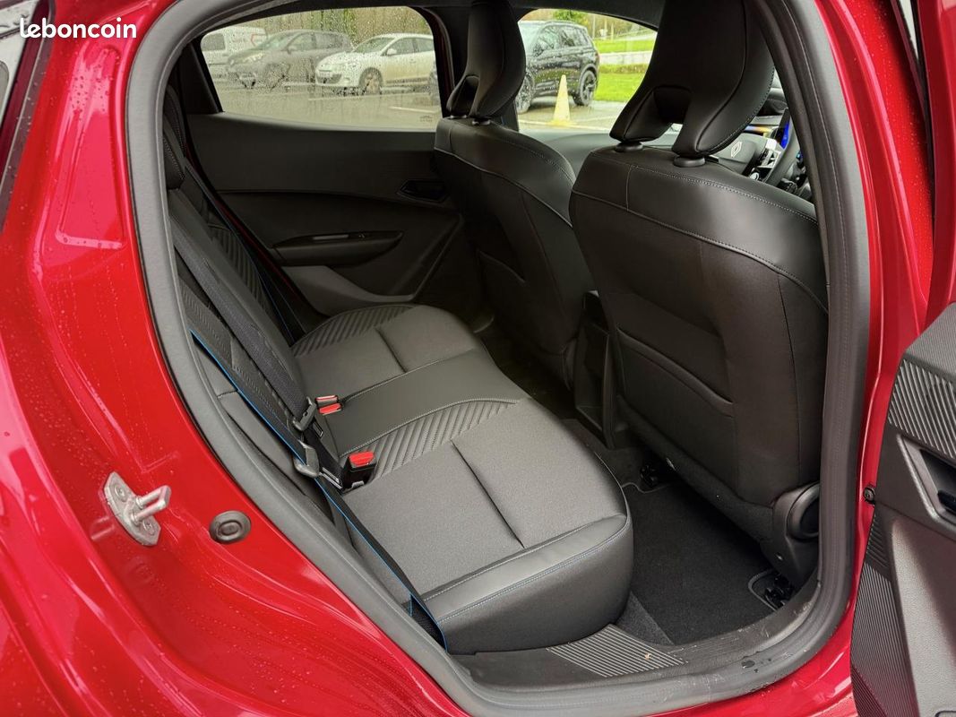 RENAULT CLIO 1.8 E-Tech Hybride - 160 - BVA multi-modes VI BERLINE Esprit Alpine (image 7)