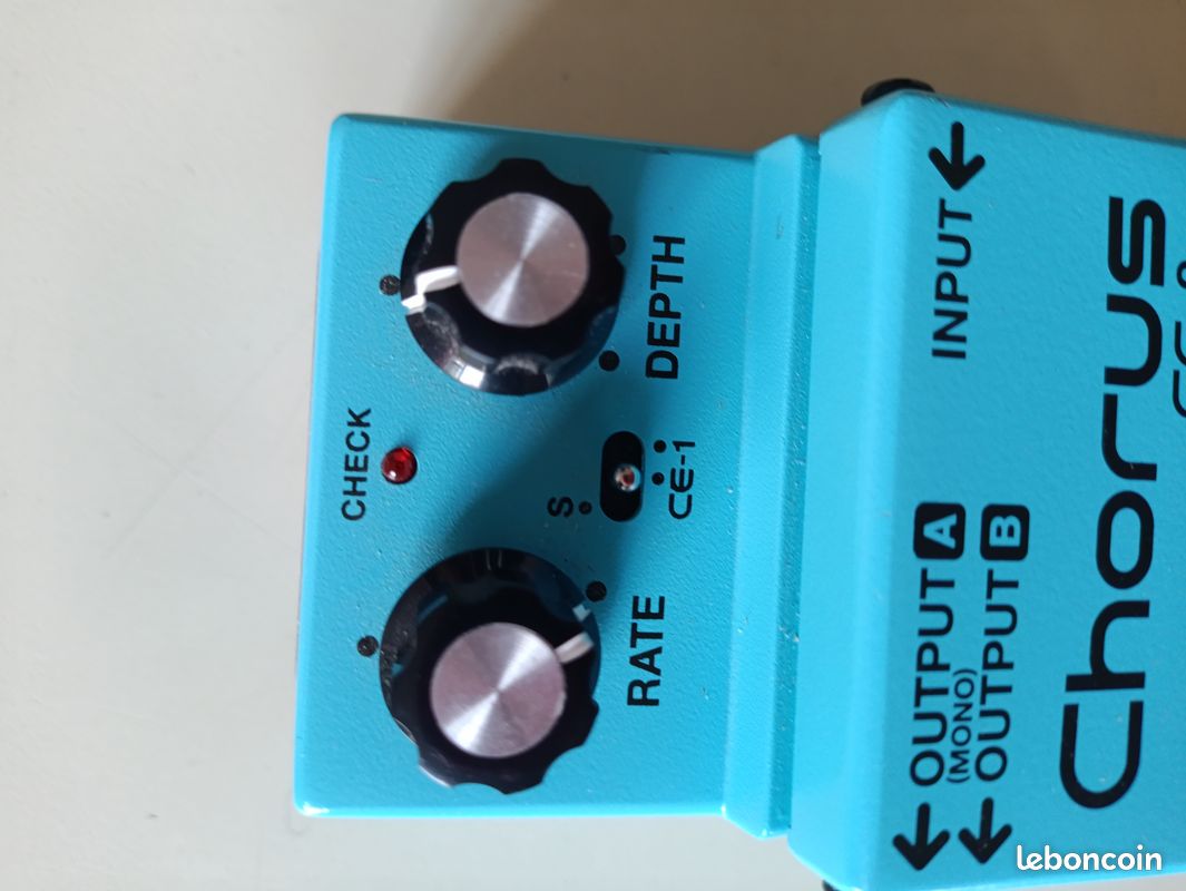 Boss CE-2W (image 2)