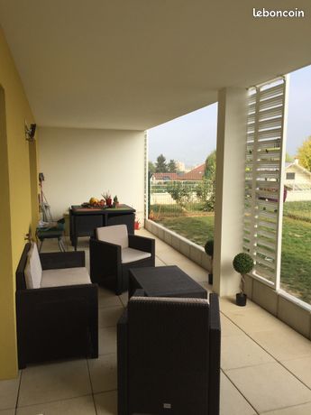LOCATION T3 BARBERAZ 61M² AVEC TERRASE ET JARDIN CLOS et DOUBLE GARAGE