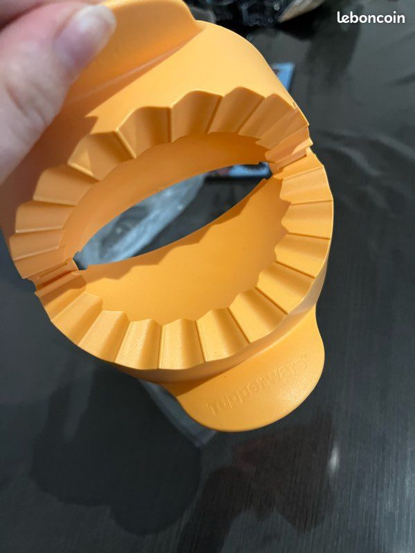 Moule à ravioles / chausson Tupperware (image 3)