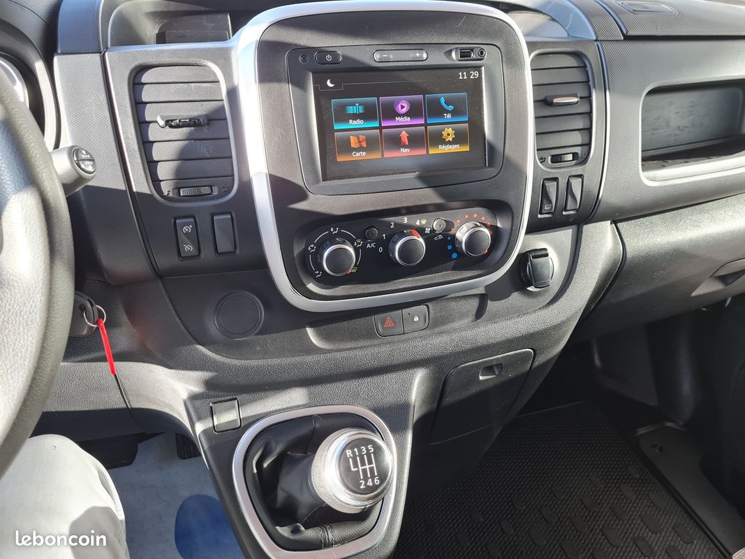 Renault TRAFIC III FG L2H1 1300 2.0 DCI 120CH GRAND CONFORT E6 (image 4)