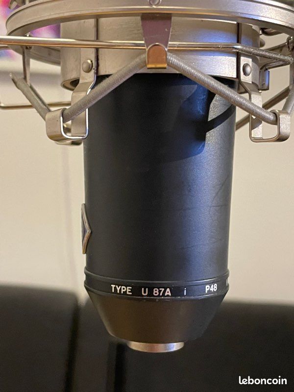 Neumann U87Ai des années 80 (image 2)