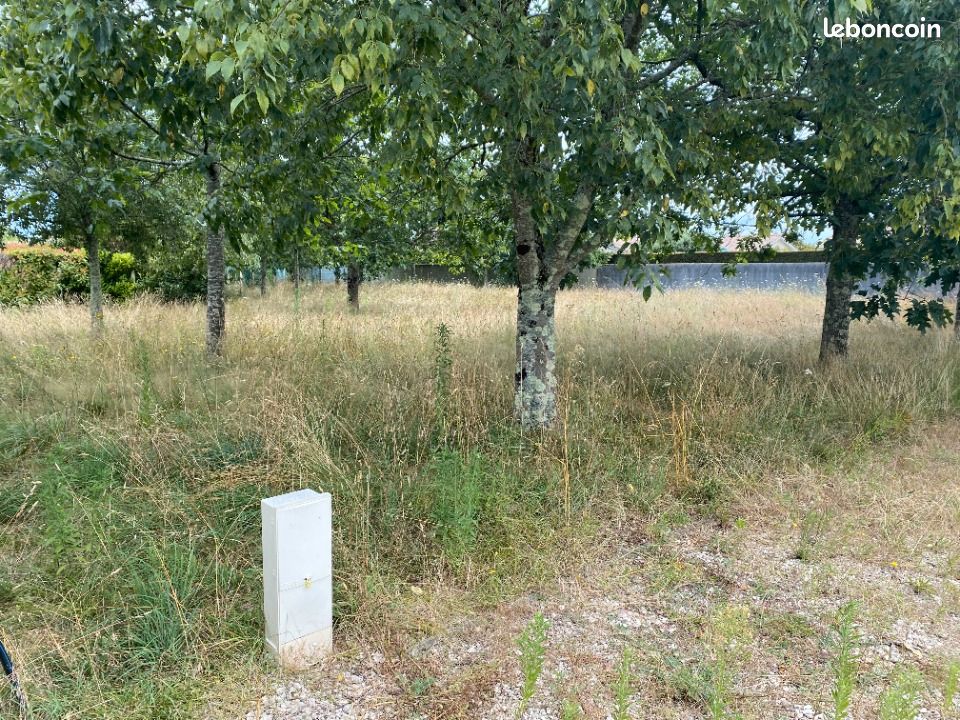 Terrain 366 m² Artigues Pres Bordeaux · à Artigues-près-Bordeaux · 120 000 €