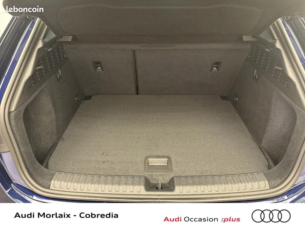 Audi A3 Sportback 1.5 TFSI 150ch Hybride S line S tronic 7 (image 9)