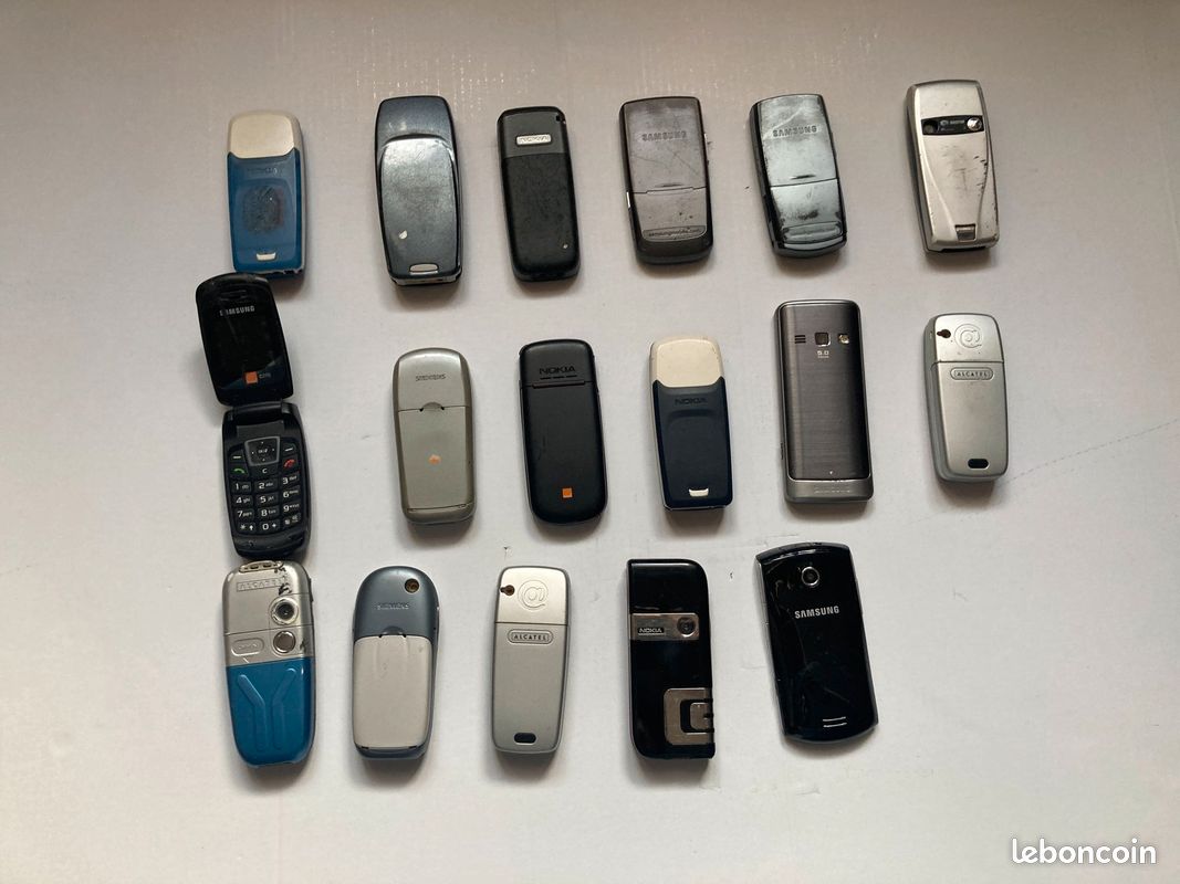 Lot de 17 téléphones pour pièces (image 2)