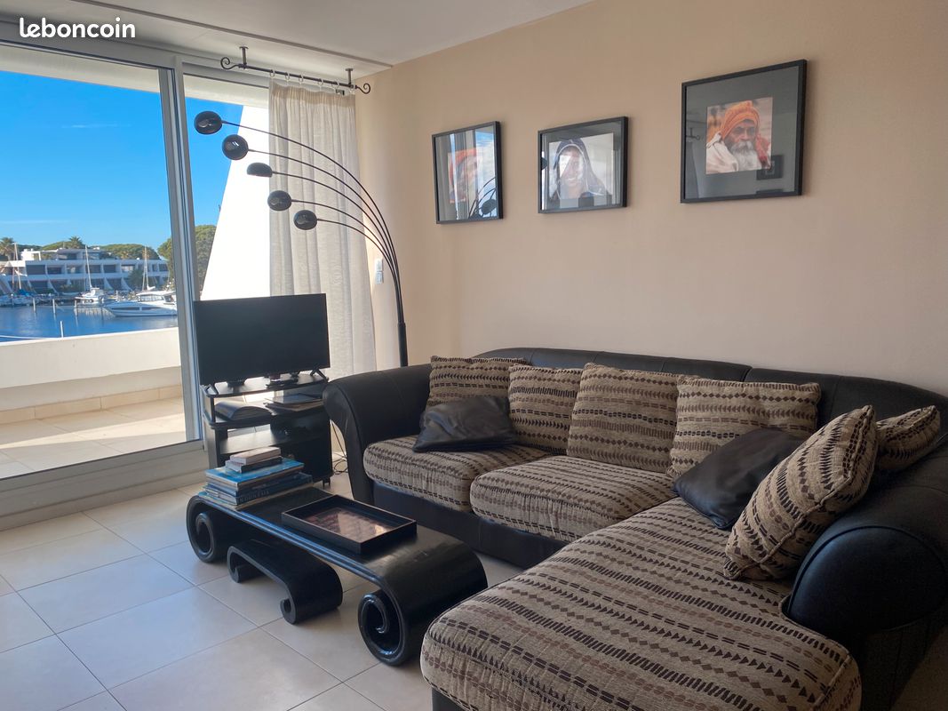 Bel appartement ds les marinas de Port Camargue (image 2)