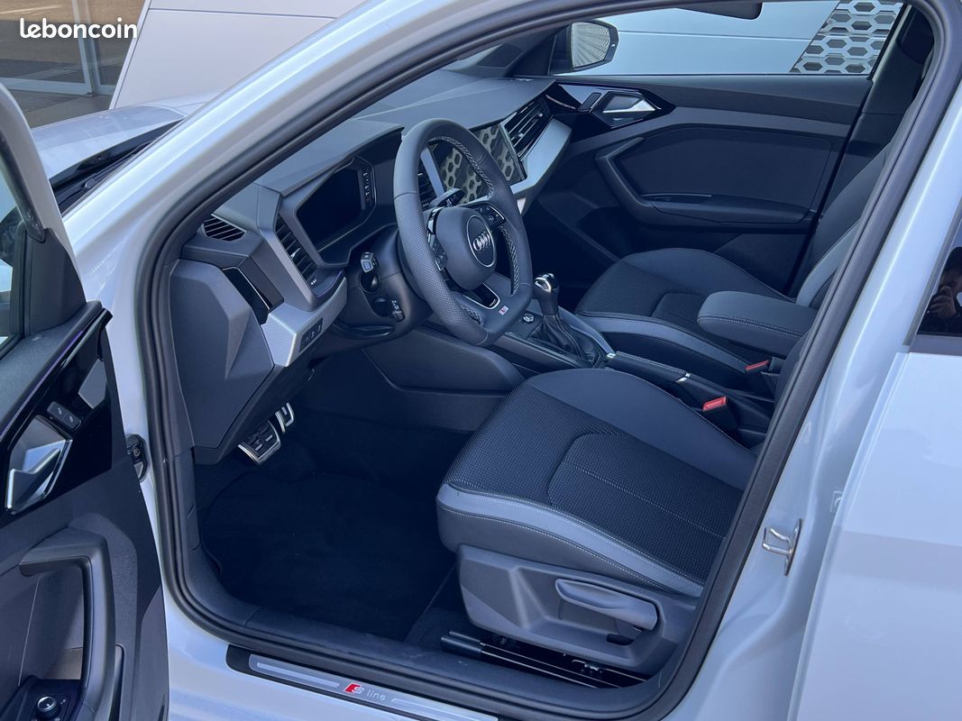AUDI A1 Sportback 30 TFSI 116 ch S tronic 7 S Line Plus (image 6)