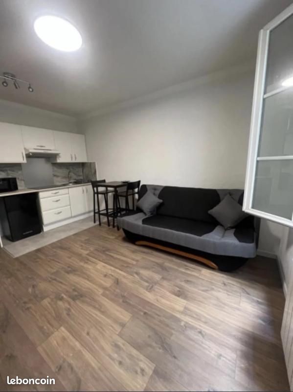 Appartement 1 pièce 18 m² · à Paris · 18 m² · 180 000 €