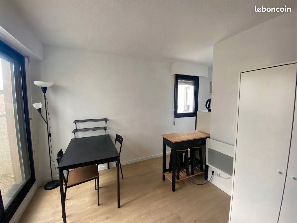 Appartement 1 pièce 18 m² · à Bordeaux · 18 m² · 648 €/mois