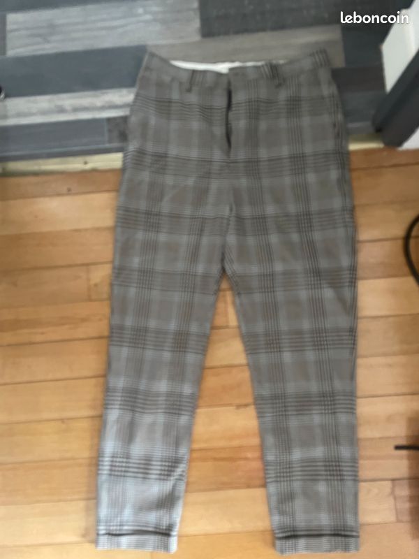 Pantalon ZARA à carreaux fins taille 36 (image 1)