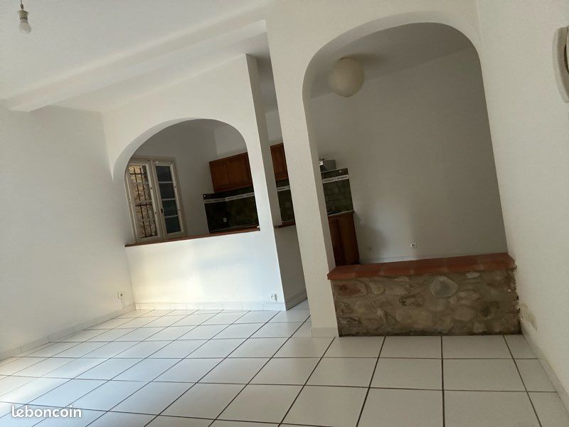 Appartement 3 pièces 65 m² · à Céret · 65 m² · 640 €/mois