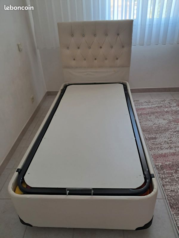 Matelas et le lit (image 7)
