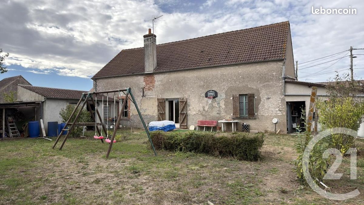 Maison 4 pièces 92 m² · à Messas · 92 m² · 117 000 €