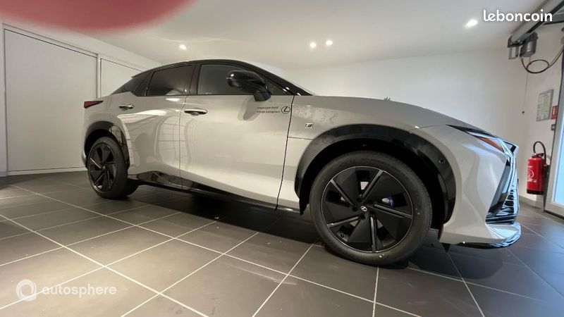 Lexus Rz 550e F SPORT MC26 (image 4)