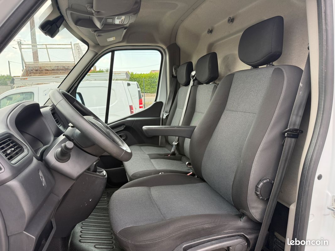 RENAULT MASTER L2H2 2.3 BLUEDCI 135 Gar12mois 15825HT 1main (image 8)