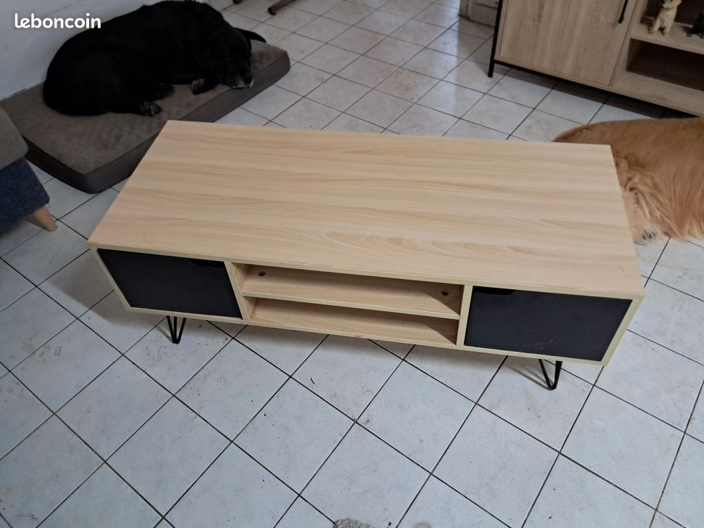 Table téléviseur (image 1)