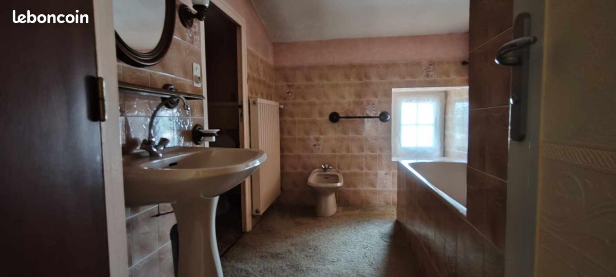 Propriété 7 pièces 191 m² (image 12)