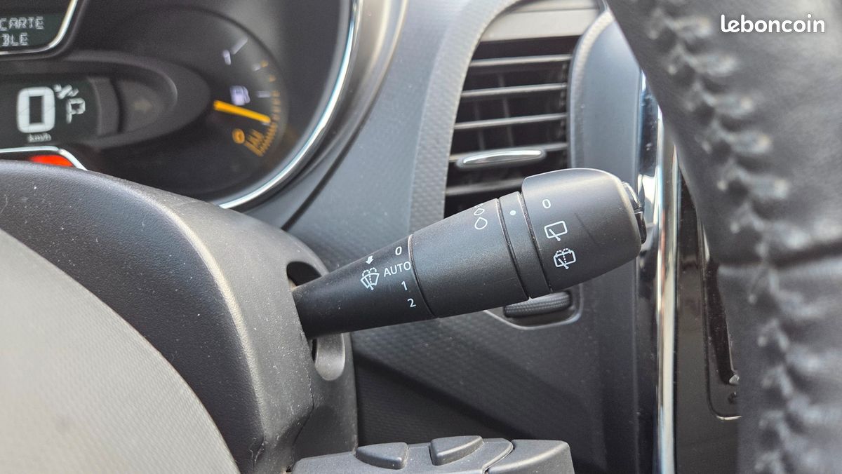 RENAULT CAPTUR 1.2 120CH INTENS BVA - CAMERA DE RECUL - CLIM AUTO - REGULATEUR DE VITESSE - PACK FAMILy (image 30)