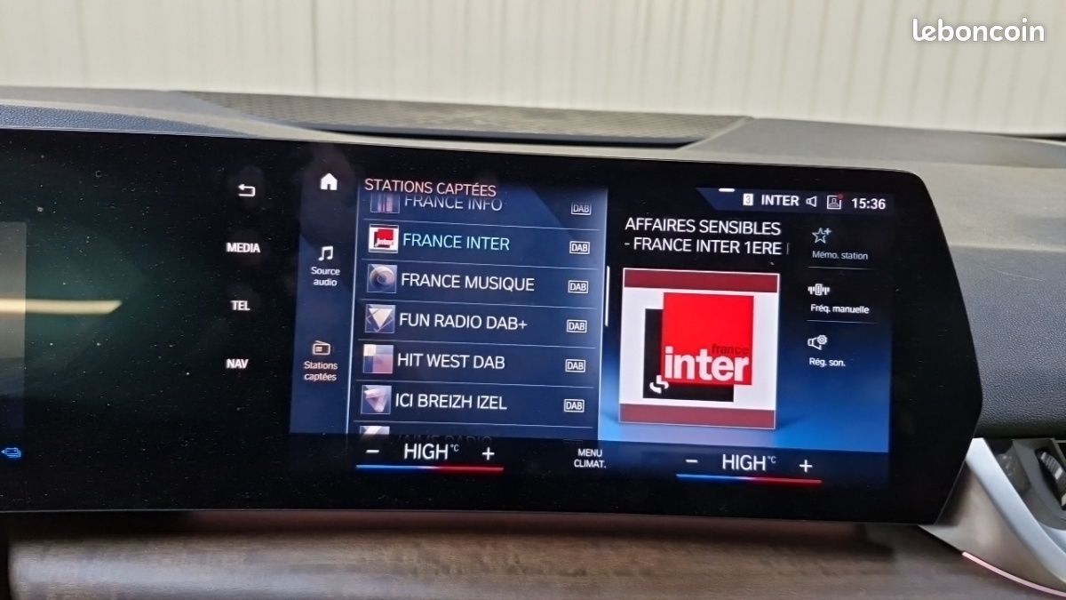 BMW Serie 2 Active Tourer 225e xDrive 245ch Luxury DKG7 (image 14)