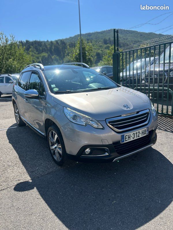 Peugeot 2008 1.6 BlueHDI 120 cv (image 2)