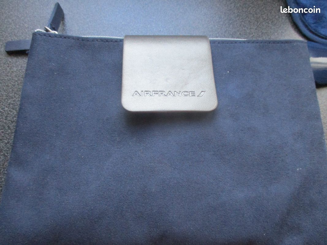 Pochette Portefeuille Vintage Air France 85 Ans - En Cuir Bleu - Occasion TBE - Pièce Collector