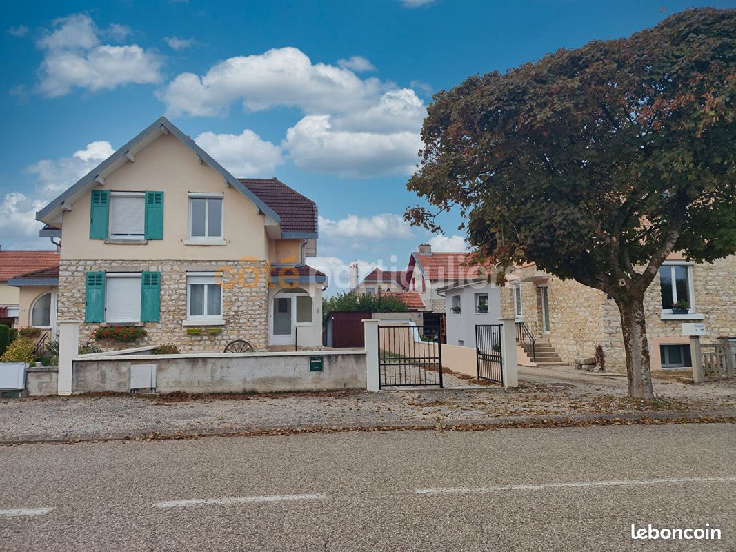 Maison 4 pièces 89 m² · à Tavaux · 89 m² · 147 990 €