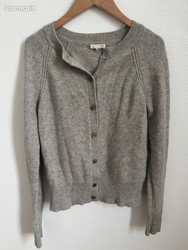 Cardigan en mohair en maille de câble SuperTanya - France