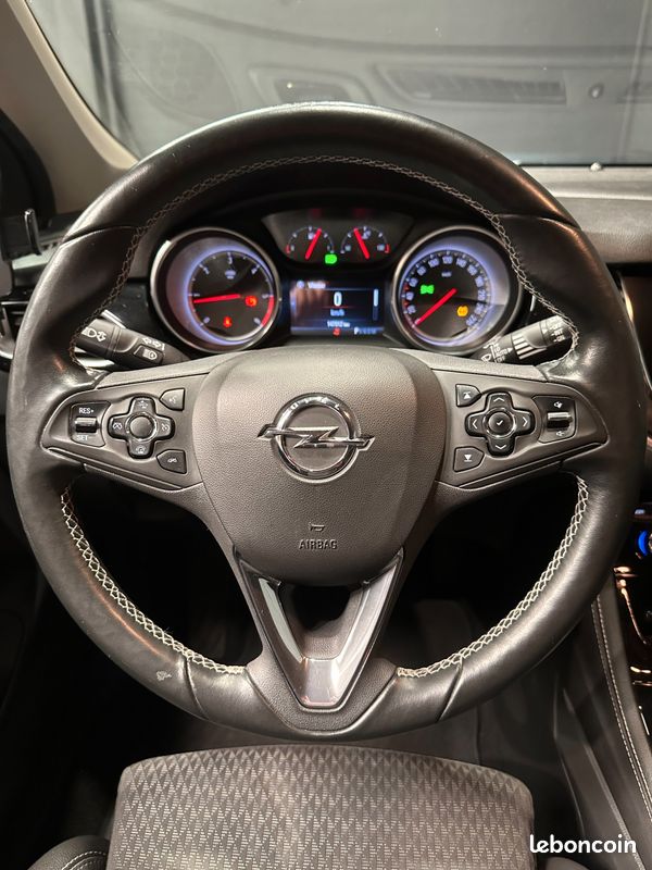 OPEL ASTRA 1.6 CDTI 135Ch INNOVATION BVA - CAMERA RECUL - CARPLAY - SIEGES CHAUFF - TOIT OUVRANT - 1ERE MAIN (image 4)