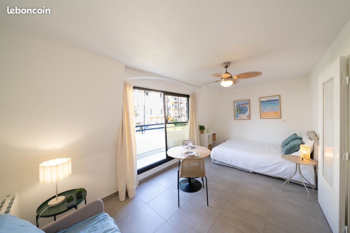 Appartement 1 pièce 27 m² · à Nice · 27 m² · 890 €