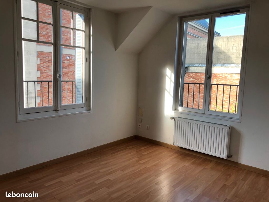 Appartement 2 pièces 70 m² · à L'Aigle · 70 m² · 505 €/mois
