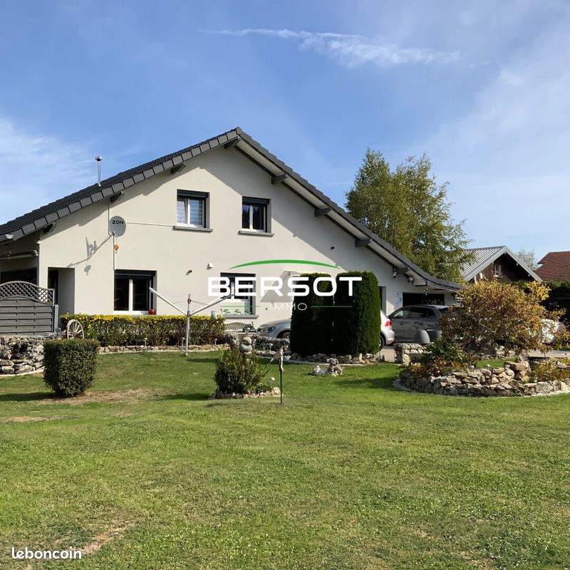 Maison 5 pièces 102 m² · à Morteau · 102 m² · 379 000 €
