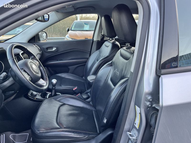 Jeep COMPASS 2.0 MULTIJET II 140CH LIMITED 4X4 EURO6D-T (image 12)