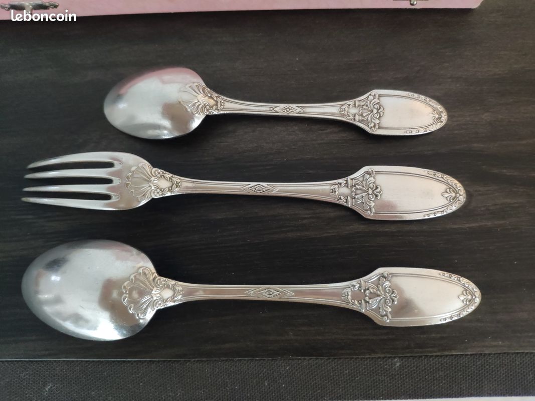 Coffret De 12 Couverts De Table ÉCRIN – Métal Argenté, Décor Art Nouveau Ancien