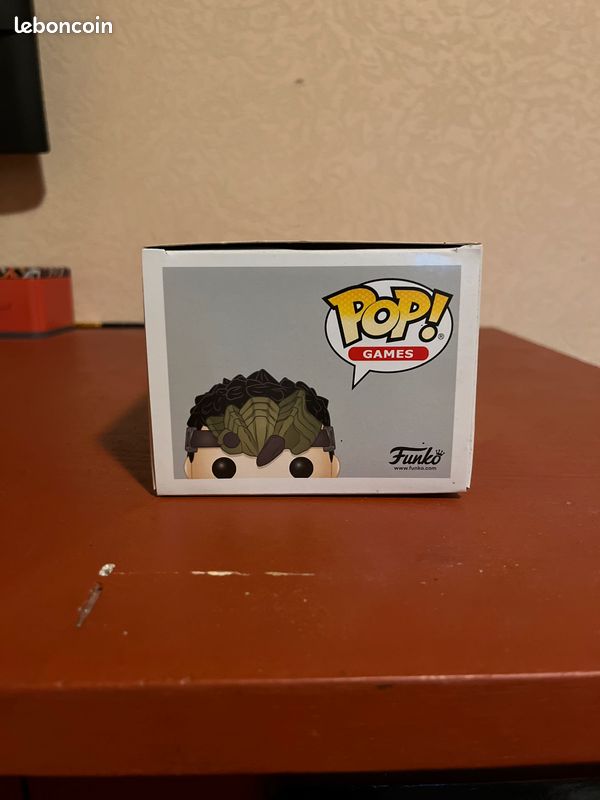 Figurine Funko Pop Chasseur/Hunter #296 Monster Hunter – très bon état – Prix négociable (image 4)