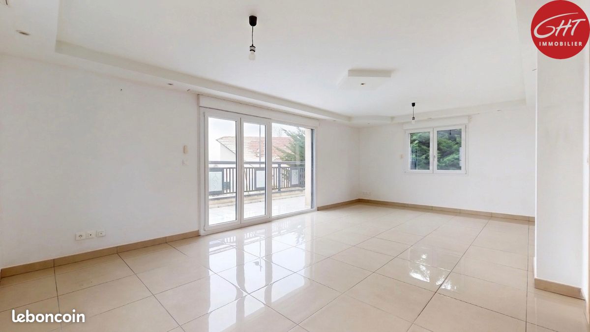 Maison 5 pièces 129 m² · à Saint-Vit · 129 m² · 310 000 €