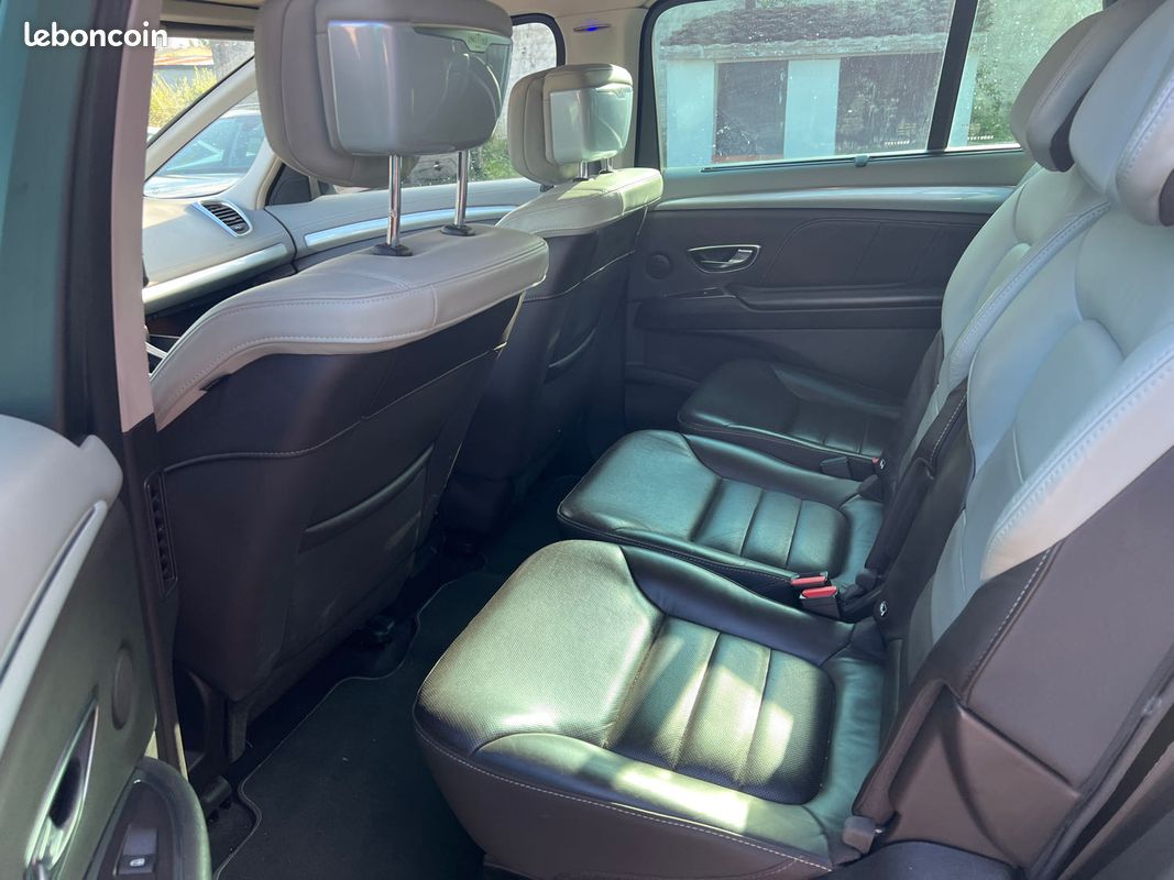 Renault espace v 1.6 dci 160ch energy zen edc 2016 (image 16)