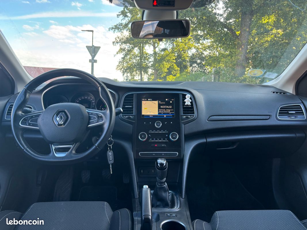 Renault Mégane IV 1.5 Blue dCi 115ch (image 3)