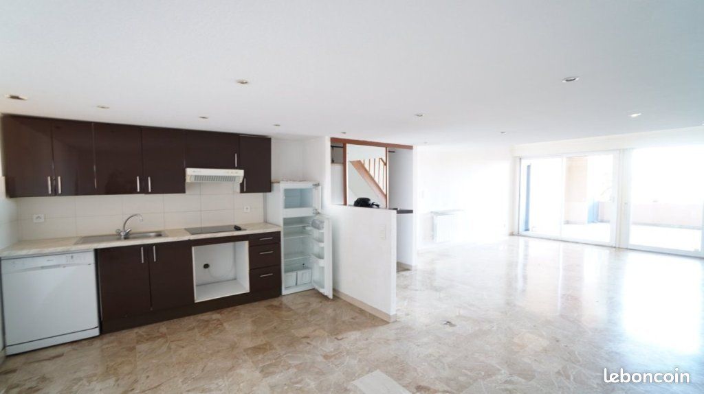 Appartement 4 pièces 118 m² · à Nice · 118 m² · 1 525 €/mois